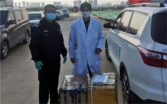 华之航向黄冈大别山捐赠对讲机已送达