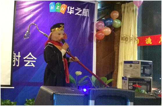 猪八戒互动搞笑表演 猪八戒互动搞笑表演