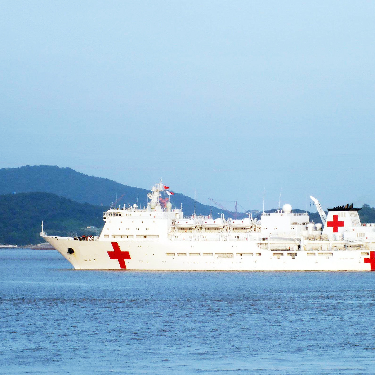 华之航为海南某国药集团提供Entel海事对讲机